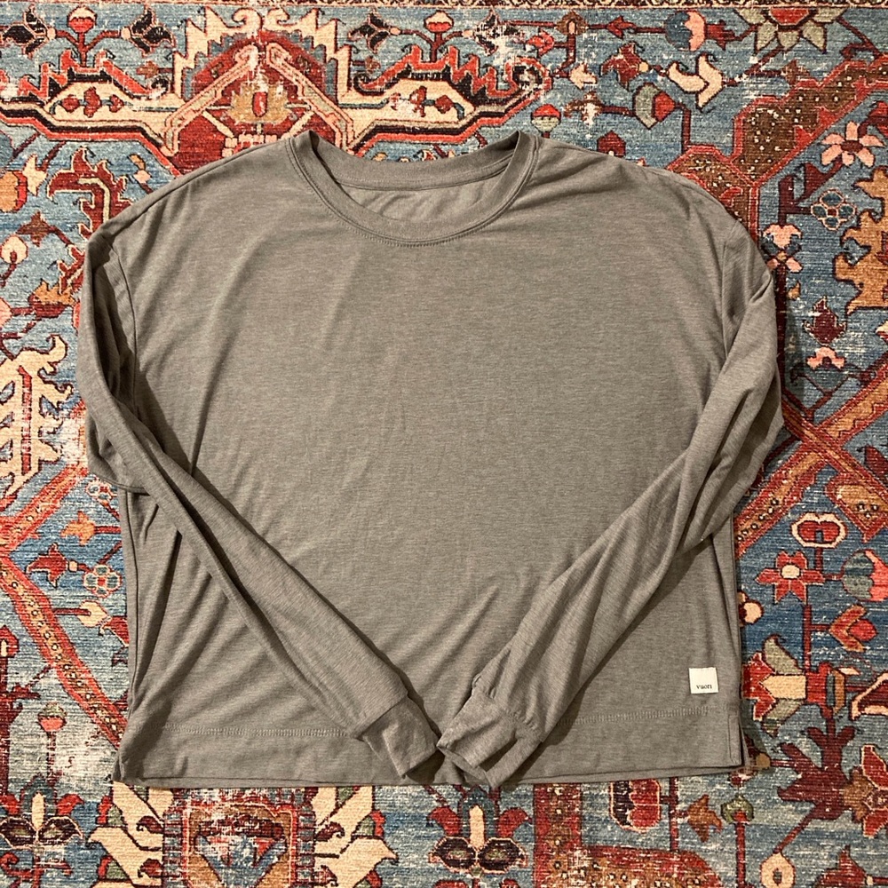 Vuori Daydream Crew in Gray